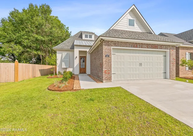 1st image of 107 Hamilton Parc Way, Lafayette, LA 70508 | MLS# 2500006151