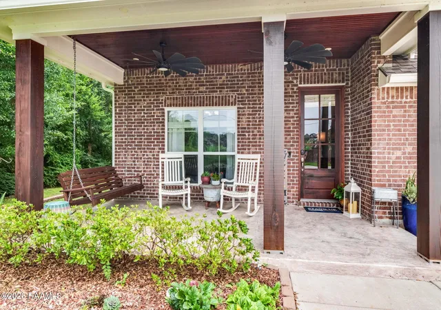 3rd image of 226 Travailleur Rd, Lafayette, LA 70506 | MLS# 2600006534