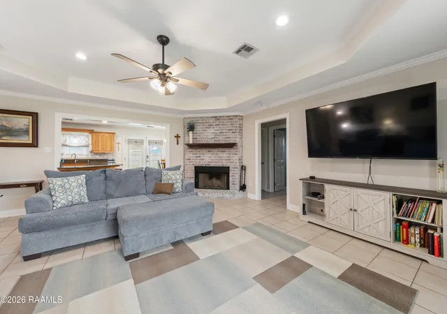 Photo 3 of Single family home for sale at 105 Kettle Ct, Broussard, LA 70518 | MLS# 2600007951 | Listing updated on 2026-09-08