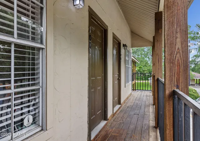 2nd image of 300 Lozes Ave #1003, Lafayette, LA 70508 | MLS# 2600007050