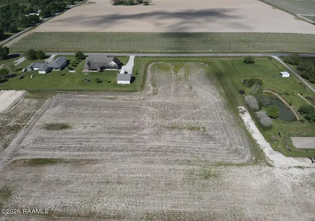 Photo 3 of House for sale at Enis Rd, Maurice, LA 70555 | MLS# 2600002715 | Listing updated on 2026-08-17