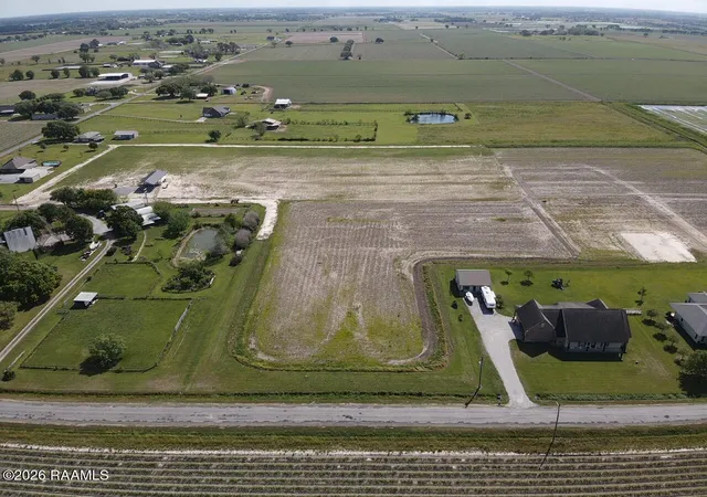 Photo 4 of House for sale at Enis Rd, Maurice, LA 70555 | MLS# 2600002715 | Listing updated on 2026-08-17