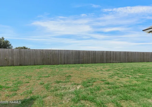 10th image of 201 Queenstown Ave, Youngsville, LA 70592 | MLS# 2500006711