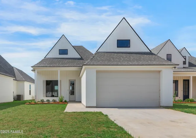 1st image of 201 Queenstown Ave, Youngsville, LA 70592 | MLS# 2500006711