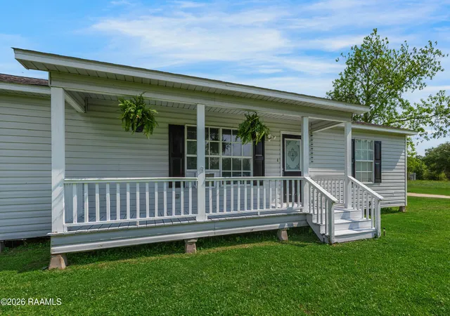 2nd image of 2518 W Gloria Switch Rd, Carencro, LA 70520 | MLS# 2600006800