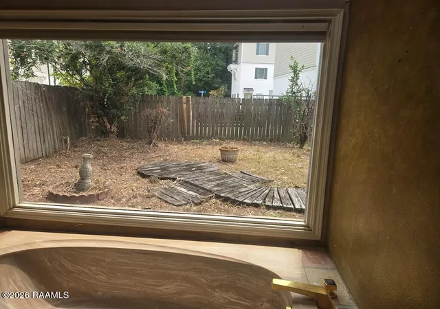 Photo 3 of Single family home for sale at 107 Stonewood Cir, Lafayette, LA 70508 | MLS# 2600008009 | Listing updated on 2026-08-28