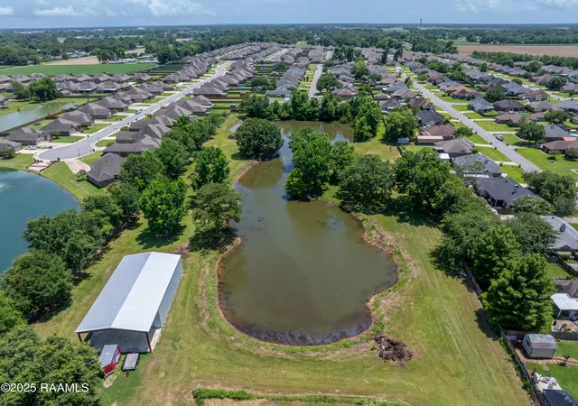 image of 100 Hidden Cypress Cvs, Broussard, LA 70518 | MLS# 2500000023