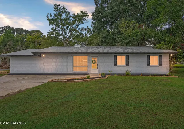 Photo 1 of Single family home for sale at 201 Brothers Rd, Scott, LA 70583 | MLS# 2600008121 | Listing updated on 2026-09-09