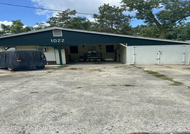 Photo 3 of Single family home for sale at 1022 Acadiana St, Butte La Rose, LA 70517 | MLS# 2600007833 | Listing updated on 2026-08-29