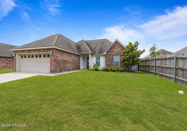 2nd image of 407 Claystone Rd, Youngsville, LA 70592 | MLS# 2600007455