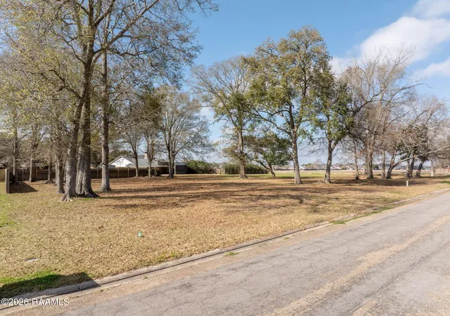 Photo 1 of Land for sale at 4 Westwood Dr, New Iberia, LA 70563 | MLS# 2600001449 | Listing updated on 2026-02-26