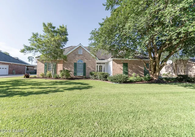 4th image of 13 Bayou Oaks Dr, Crowley, LA 70526 | MLS# 2600005143