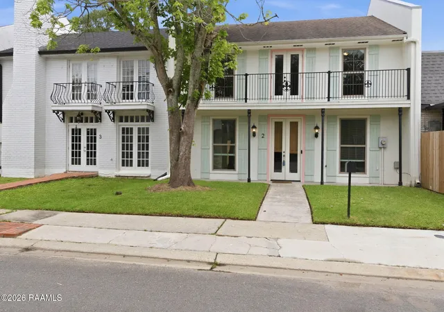 1st image of 2 Courtyard Cir, Lafayette, LA 70508 | MLS# 2600005866