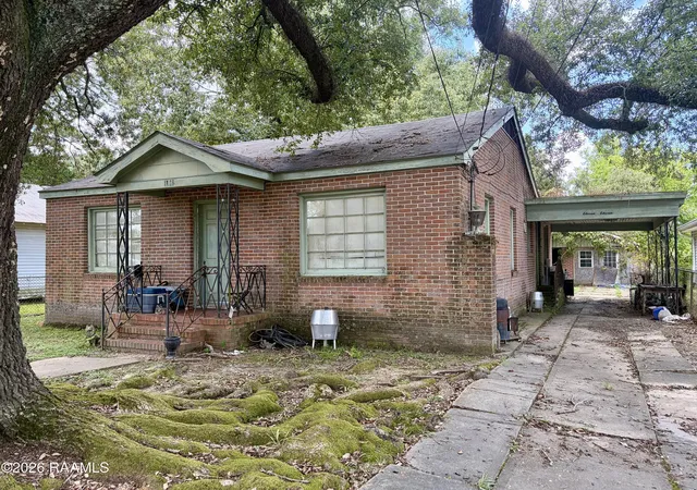 2nd image of 1111 11th St, Lafayette, LA 70501 | MLS# 2600007811