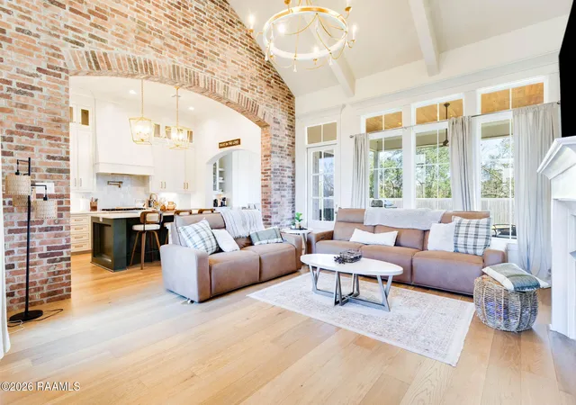 5th image of 202 Ashgrove Ln, Youngsville, LA 70592 | MLS# 2600000449