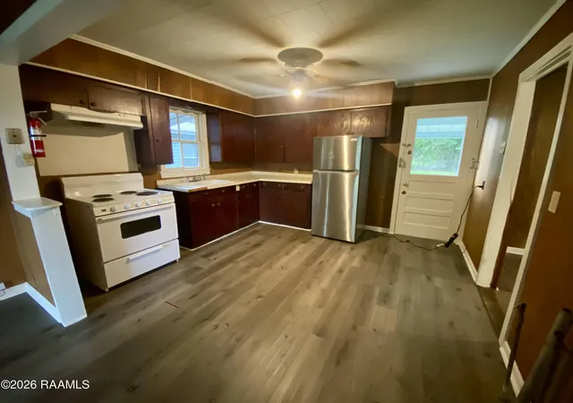 Photo 2 of Single family home for sale at 106 Hanes St, Lafayette, LA 70501 | MLS# 25001824 | Listing updated on 2026-08-18