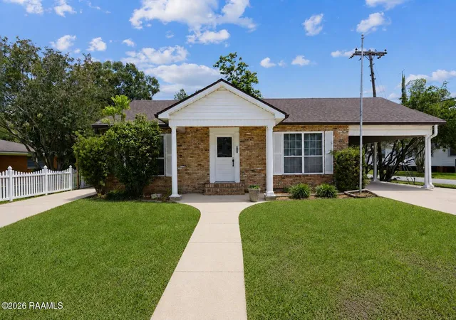 1st image of 311 S Morgan Ave, Broussard, LA 70518 | MLS# 2600006461