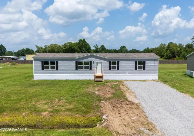 1st image of 111 Dewaldo St, Scott, LA 70583 | MLS# 2600004394