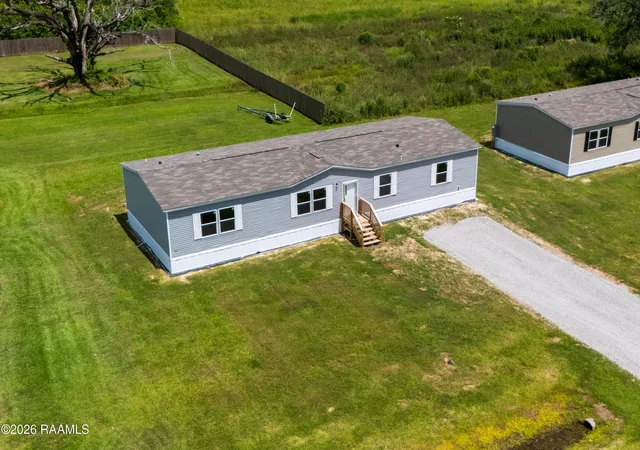 21st image of 111 Dewaldo St, Scott, LA 70583 | MLS# 2600004394