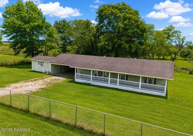 2nd image of 7727 Us 167, Abbeville, LA 70510 | MLS# 2600004146