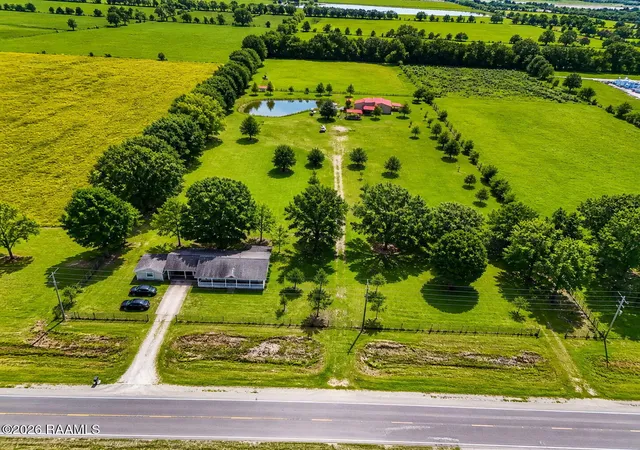 3rd image of 7727 Us-167, Abbeville, LA 70510 | MLS# 2600004146