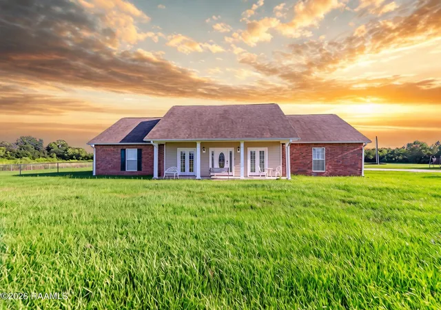 Photo 1 of Sale Pending at 2078 Evangeline Hwy, Jennings, LA 70546 | MLS# 2600007498 | Listing updated on 2026-09-09
