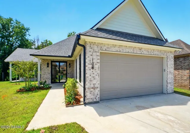 1st image of 108 Meadowbrook Dr, Broussard, LA 70518 | MLS# 2600006650