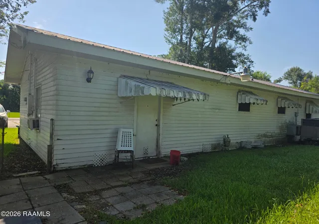 Photo 5 of Sale Pending at 310 Landry St, Sunset, LA 70584 | MLS# 2600006578 | Listing updated on 2026-09-11