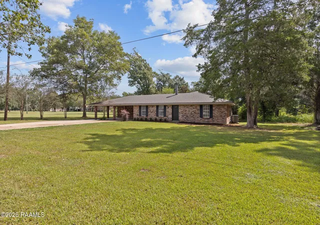 2nd image of 6720 N University Ave, Carencro, LA 70520 | MLS# 2500003907
