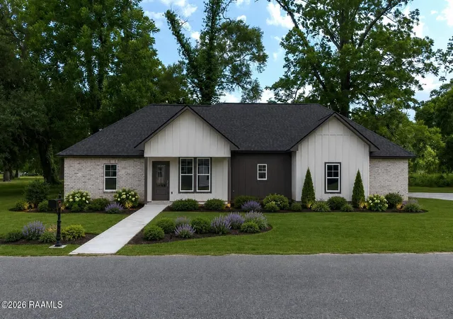 1st image of 1009 Timber Trails Rd, Breaux Bridge, LA 70517 | MLS# 2600004581