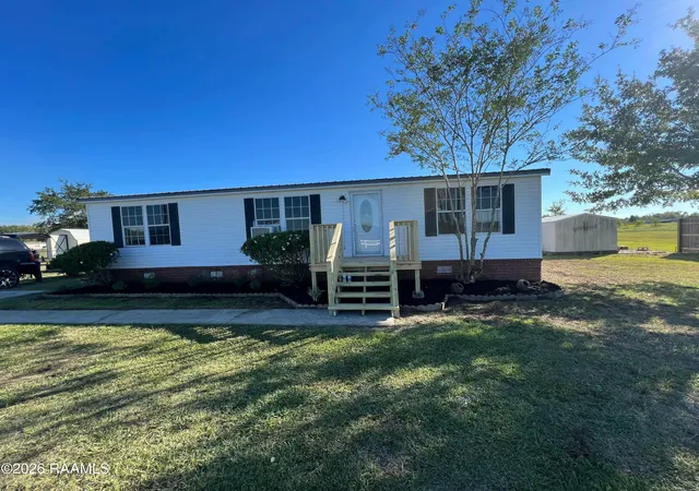 Photo 1 of Sale Pending at 804 Troy Rd, New Iberia, LA 70563 | MLS# 2600007812 | Listing updated on 2026-08-28