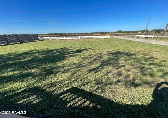 Photo 24 of Sale Pending at 804 Troy Rd, New Iberia, LA 70563 | MLS# 2600007812 | Listing updated on 2026-08-28