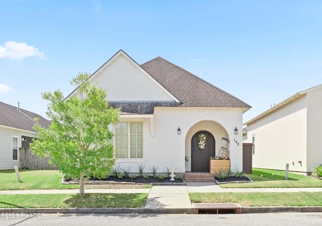 2nd image of 102 Rue Gambetta, Lafayette, LA 70507 | MLS# 2600007762