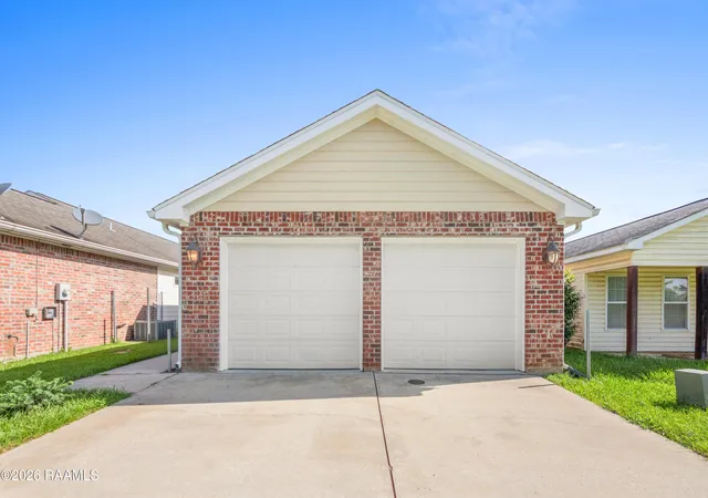 Photo 1 of Single family home for sale at 407 Smith Reed Rd, Lafayette, LA 70507 | MLS# 2600005492 | Listing updated on 2026-09-18