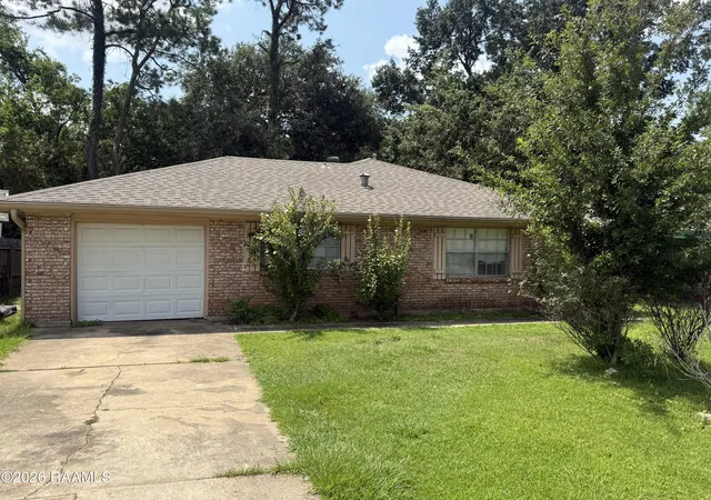 Photo 1 of Single family home for sale at 229 Van Buren Dr, Lafayette, LA 70507 | MLS# 2600008152 | Listing updated on 2026-08-31