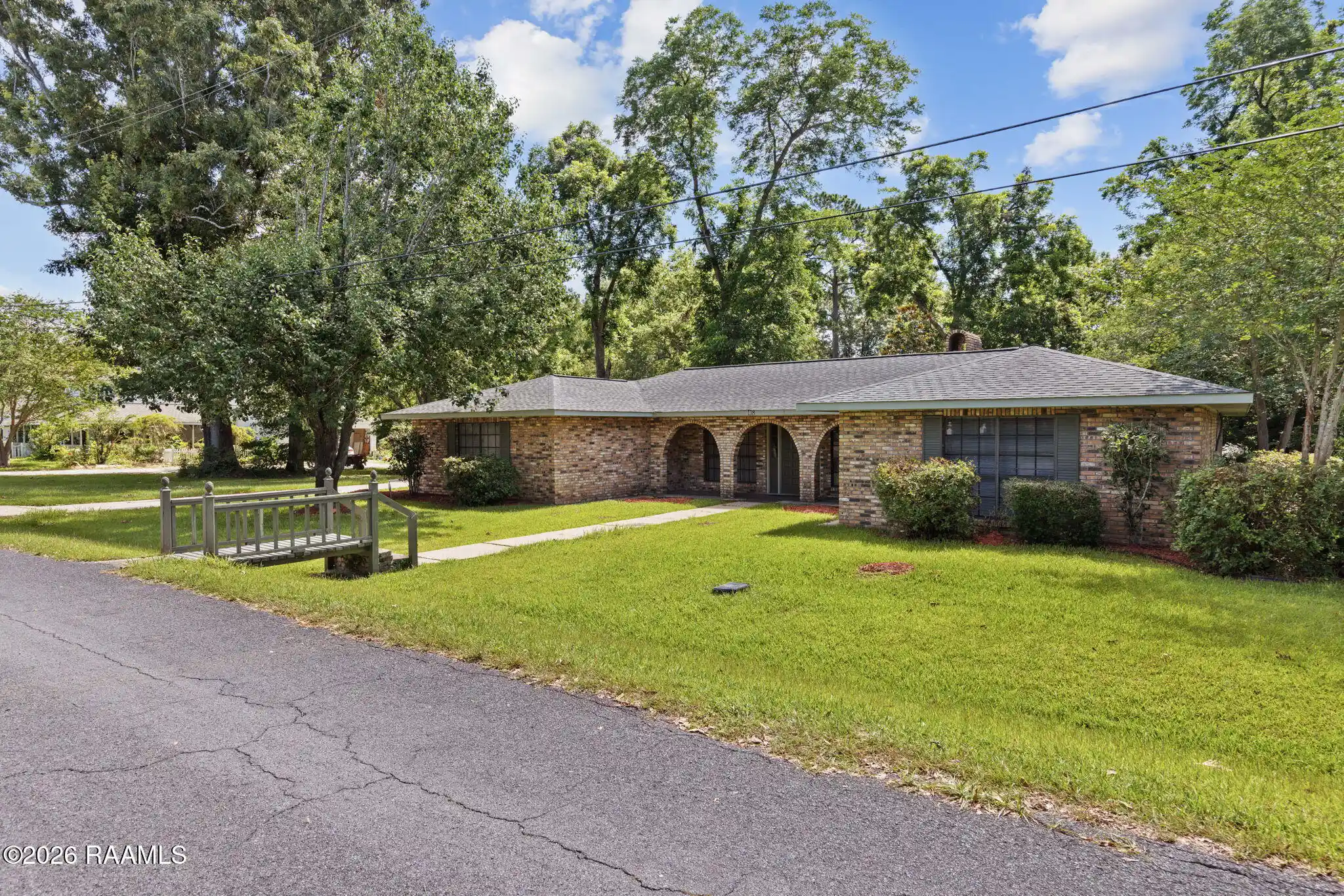 Photo 1 of Single family home for sale at 118 Garrigue Dr, Opelousas, LA 70570 | MLS# 2600001039 | Listing updated on 2026-10-21