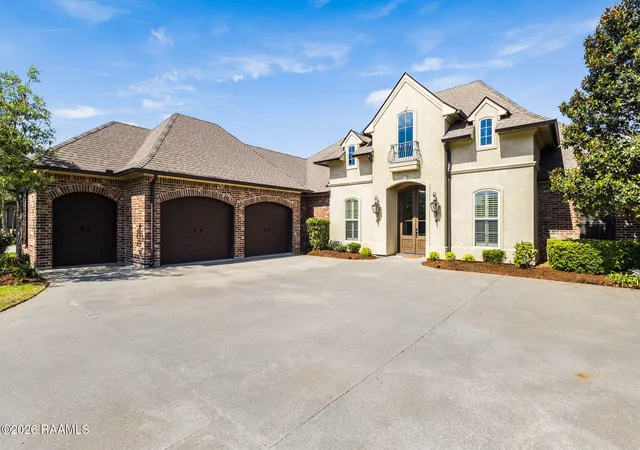 Homes for sale in Youngsville, LA | 120 Genna Ln, Youngsville, LA 70592 | MLS# 2600004475