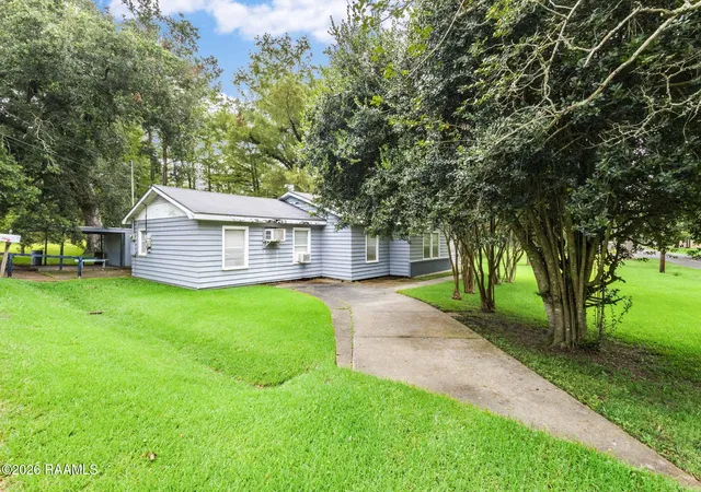 Photo 2 of Single family home for sale at 201 River Rd, Lafayette, LA 70501 | MLS# 2600005513 | Listing updated on 2026-07-14