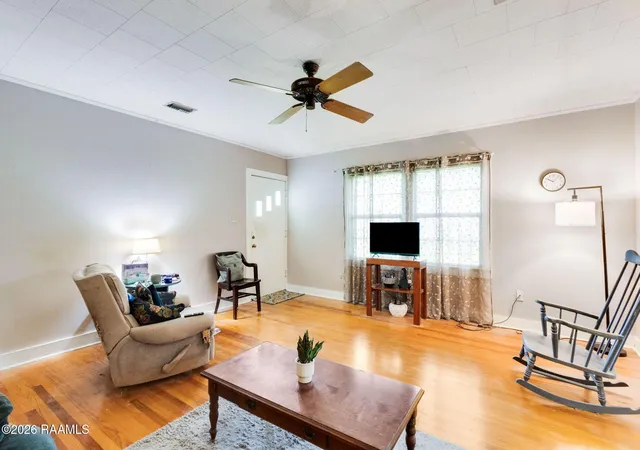 Photo 3 of Single family home for sale at 201 River Rd, Lafayette, LA 70501 | MLS# 2600005513 | Listing updated on 2026-07-14