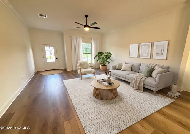 Photo 2 of Single family home for sale at 117 Oak Hvn Dr, Lafayette, LA 70507 | MLS# 2600001432 | Listing updated on 2026-09-01