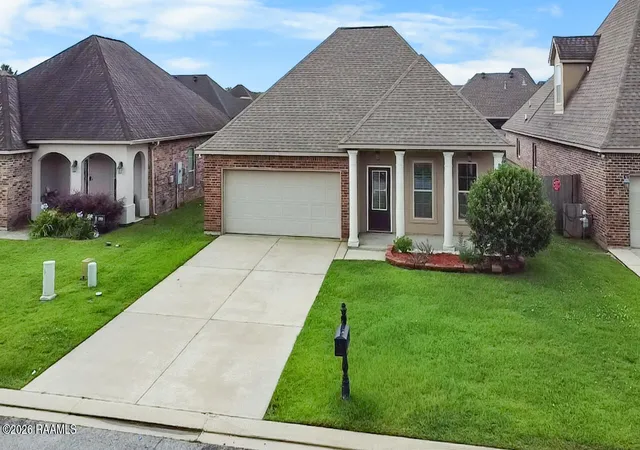 Photo 3 of Single family home for sale at 120 Kohen Luke Dr, Lafayette, LA 70506 | MLS# 2600004766 | Listing updated on 2026-09-15