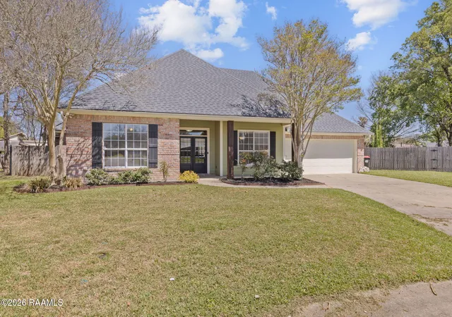 Homes for sale in Lafayette, LA | 112 Britain Cir, Lafayette, LA 70508 | MLS# 2600002300