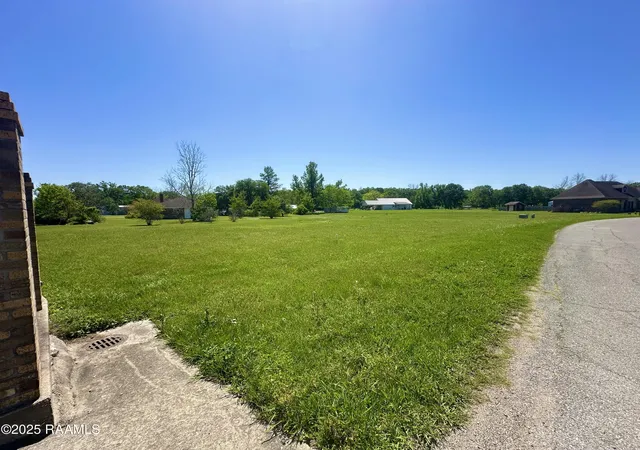 Homes for sale in St. Martinville, LA | 000 Bunker Dr, St. Martinville, LA 70582 | MLS# 2020022879
