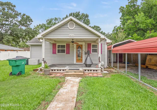 Homes for sale in Crowley, LA | 1416 S Avenue J, Crowley, LA 70526 | MLS# 2600005501
