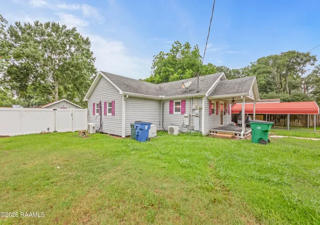 Homes for sale in Crowley, LA | 1416 S Avenue J, Crowley, LA 70526 | MLS# 2600005501