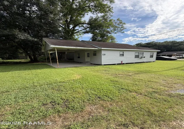 Homes for sale in Abbeville, LA | 801 S East St, Abbeville, LA 70510 | MLS# 2600006123