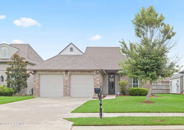 1st image of 1102 Huval St, Broussard, LA 70518 | MLS# 2600006723
