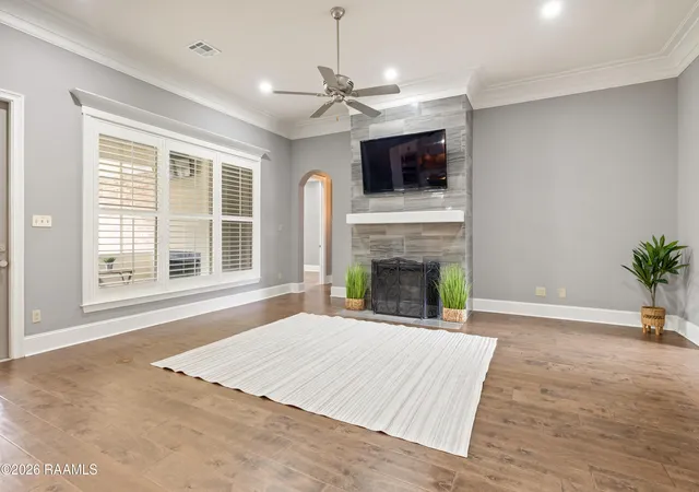 image of 1102 Huval St, Broussard, LA 70518 | MLS# 2600006723