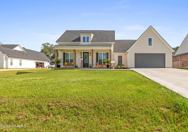 2nd image of 5306 Belvedere East Dr, Youngsville, LA 70592 | MLS# 2600006871