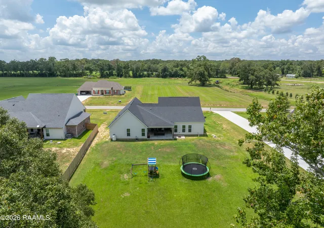 45th image of 5306 Belvedere East Dr, Youngsville, LA 70592 | MLS# 2600006871
